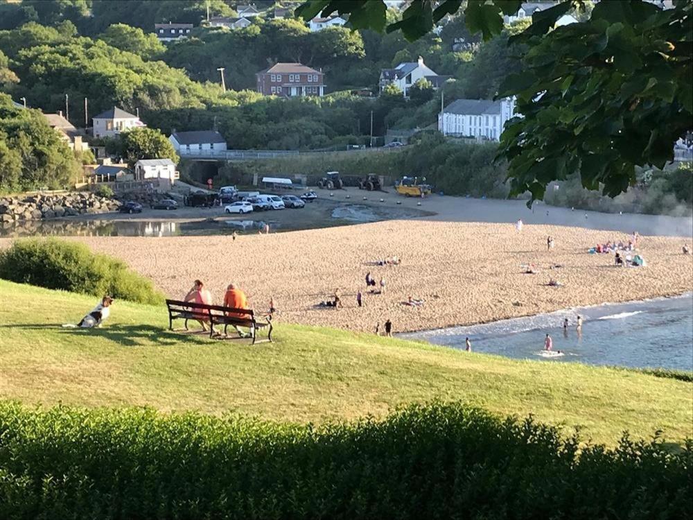 Beach Retreat Aberporth Exteriör bild